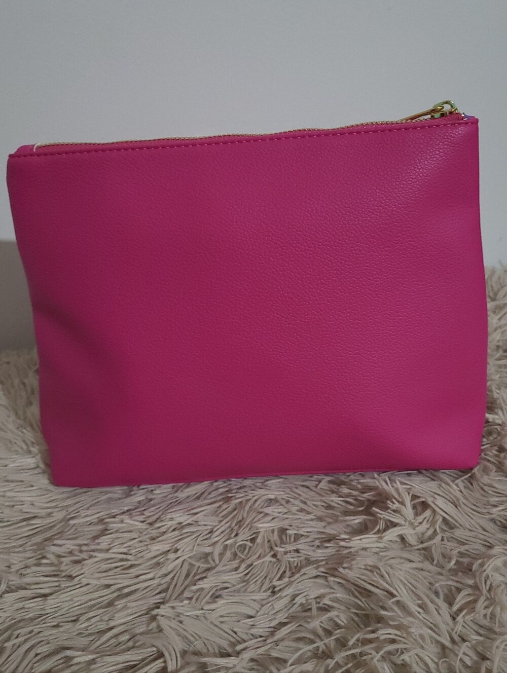 ela Editor Star Pouch In Pink - Picture 8 of 11